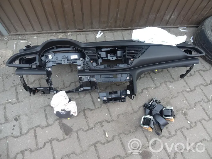 Opel Insignia B Dashboard 3009976400