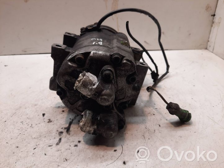 Audi 80 90 S2 B4 Compresseur de climatisation 506231