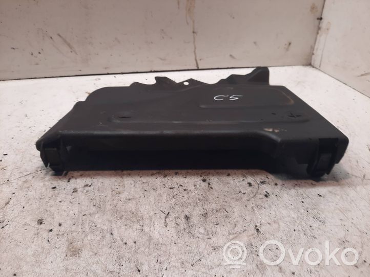 Citroen C5 Dangtis akumuliatoriaus dėžės 9632647780