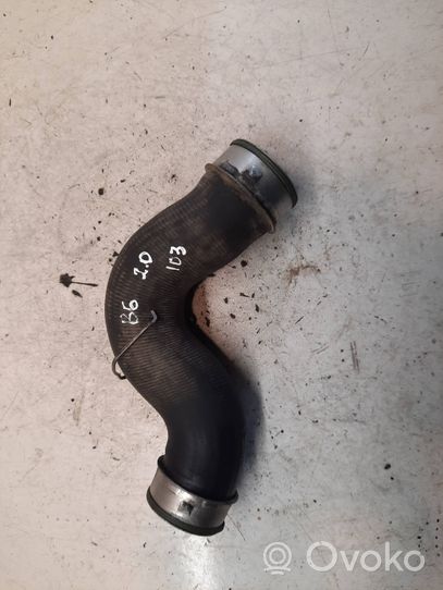 Volkswagen PASSAT B6 Tube d'admission d'air 5674052