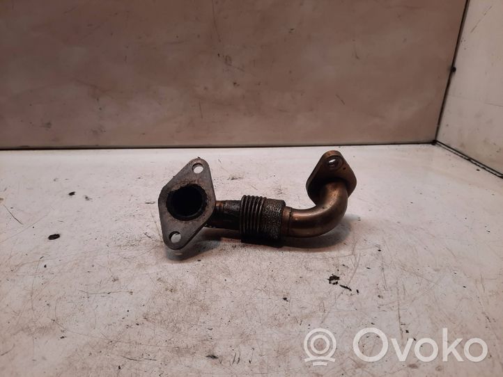 Volkswagen Touran I Linea/tubo flessibile della valvola EGR 038131521