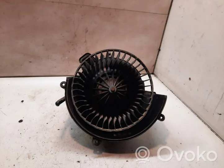 Opel Zafira A Ventola riscaldamento/ventilatore abitacolo 24464033