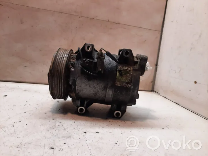 Volvo V70 Ilmastointilaitteen kompressorin pumppu (A/C) 870858