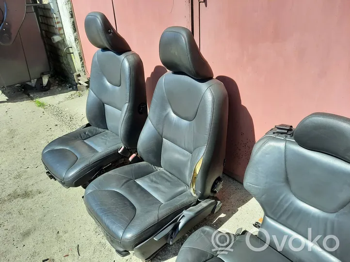 Volvo V70 Seat set 