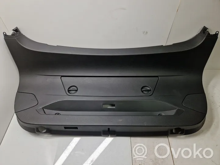 BMW 4 F36 Gran coupe Tailgate/boot cover trim set 7314637