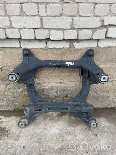 Volkswagen Touareg II Front subframe 7L0499314