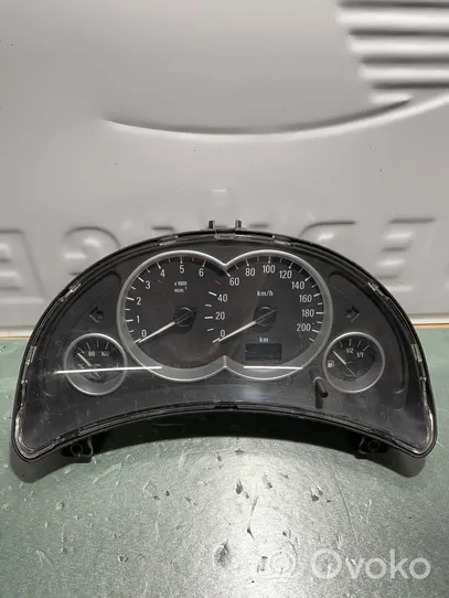 Opel Tigra B Geschwindigkeitsmesser Cockpit 88311302