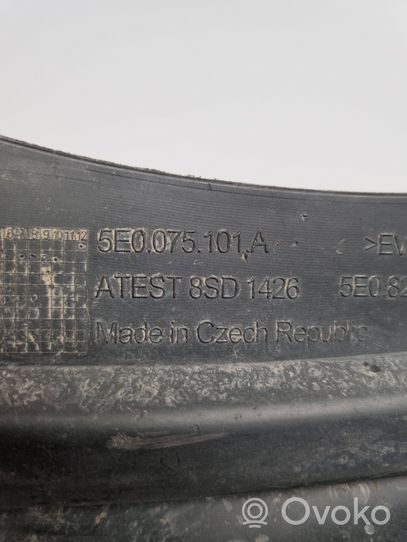Skoda Octavia Mk3 (5E) Schmutzfänger Spritzschutz hinten 5E0075101A