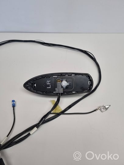 Toyota Yaris Cross Antenne GPS 0DC60B