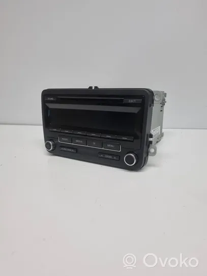 Volkswagen Jetta VI Panel / Radioodtwarzacz CD/DVD/GPS 1K0035186AN