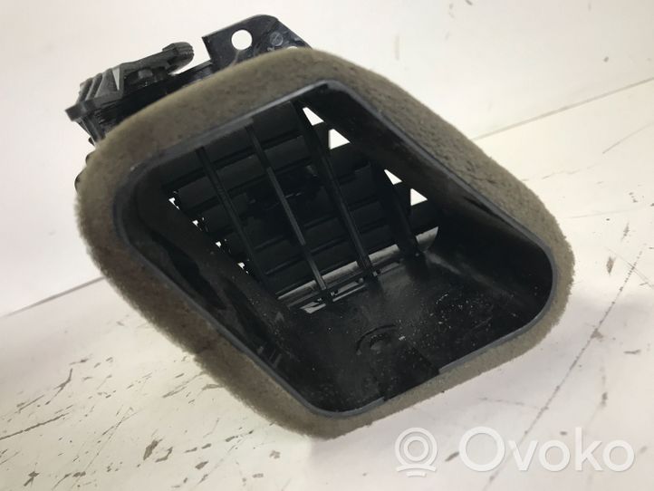 Iveco Daily 6th gen Garniture, panneau de grille d'aération latérale 08261015