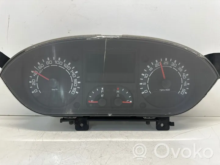 Iveco Daily 35 - 40.10 Speedometer (instrument cluster) 69500156