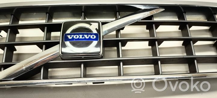 Volvo XC90 Grille calandre supérieure de pare-chocs avant 30678980