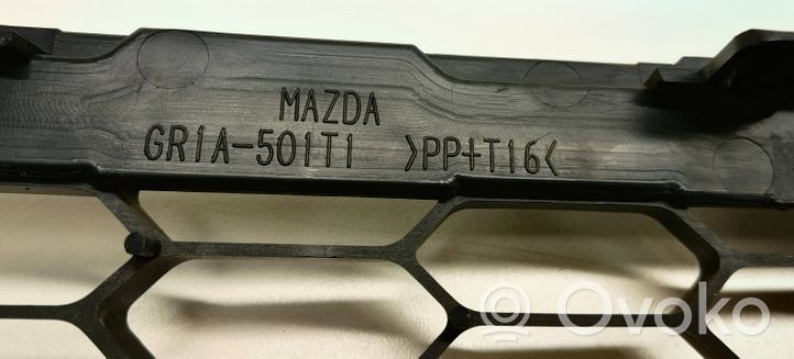 Mazda 6 Etupuskurin alempi jäähdytinsäleikkö GR1A50171