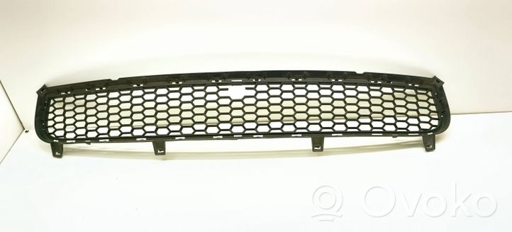 BMW X5 E70 Grille inférieure de pare-chocs avant 51118047339