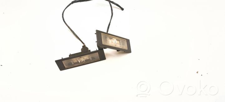 BMW 1 E81 E87 Lampa oświetlenia tylnej tablicy rejestracyjnej 63267193294