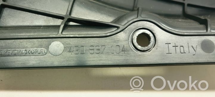 Audi A6 S6 C7 4G Maskownica głośnika drzwi przednich 4G0837104