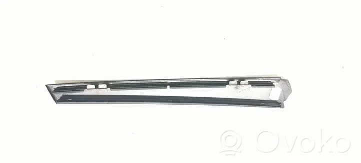 Volkswagen Golf VI Rivestimento modanatura del vetro della portiera posteriore 1k9839903c