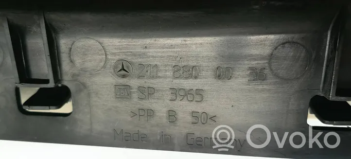 Mercedes-Benz E W211 Altra parte del vano motore 2118800036