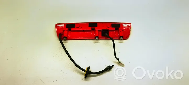 KIA Ceed Luce d’arresto centrale/supplementare 92700A20