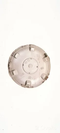 Chrysler Pacifica R17 wheel hub/cap/trim 04743498AD