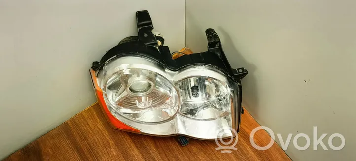 Jeep Grand Cherokee (WK) Lampa przednia 55157498AD