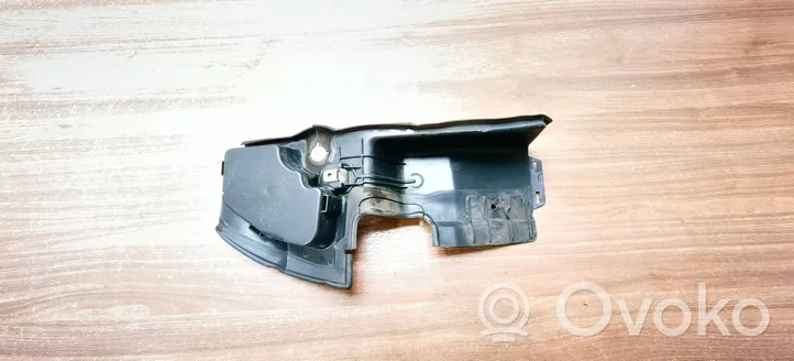 BMW 5 E60 E61 Déflecteur d'air de radiateur de refroidissement 51717050649