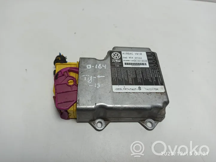 Volkswagen Tiguan Airbag control unit/module 