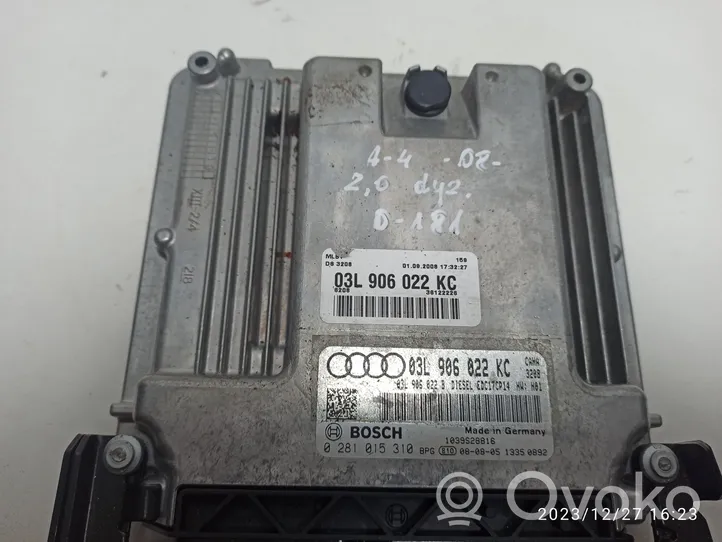 Audi A4 S4 B8 8K Moottorin ohjainlaite/moduuli 