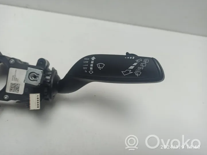 Audi Q3 8U Wiper turn signal indicator stalk/switch 