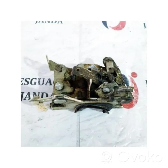 Nissan Patrol 260 Rear door lock CONSULTAR