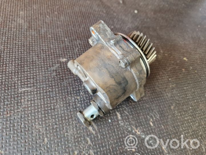 Isuzu D-Max Vacuum pump 8982111570