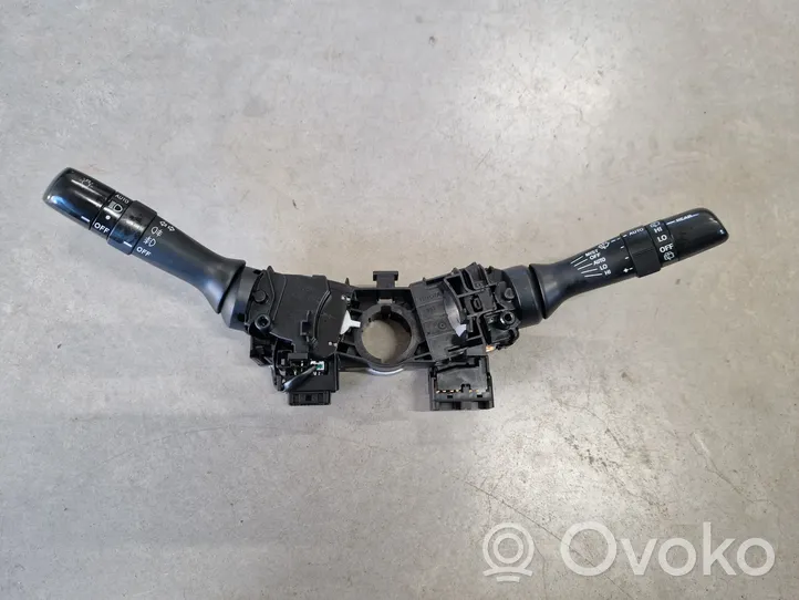 Toyota RAV 4 (XA30) Posūkių/ šviesų rankenėlė 