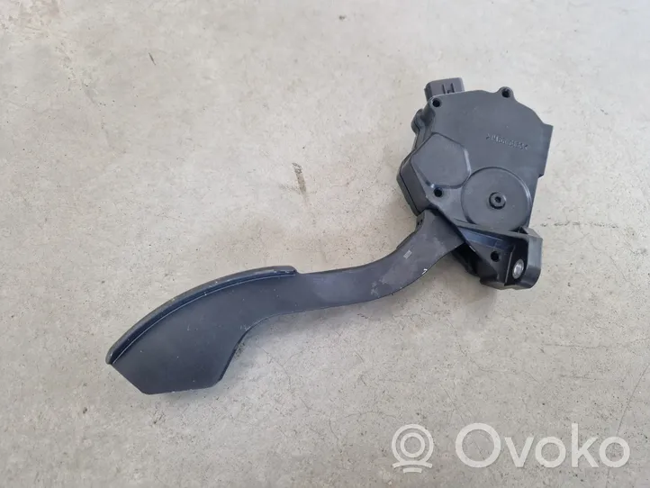 Toyota RAV 4 (XA30) Pedale dell’acceleratore 7811042010