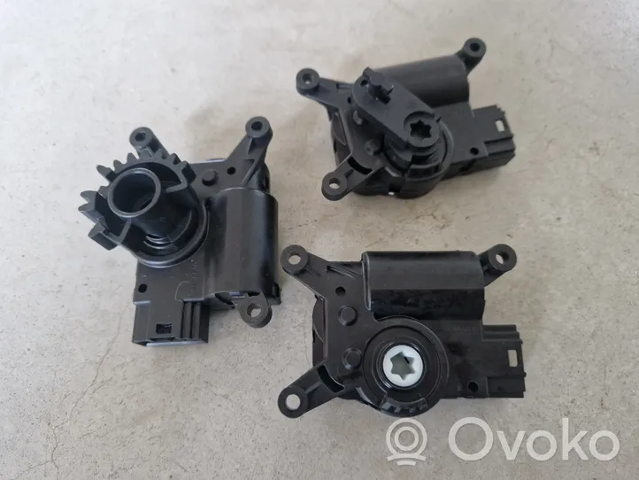 Skoda Yeti (5L) Motor/activador trampilla de calefacción 1K0907511Q