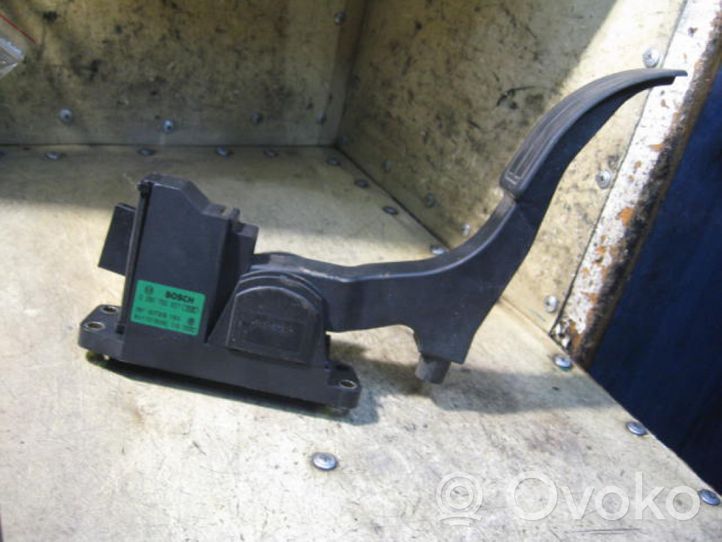 Seat Arosa Sklendės valdymo varikliukas BOSCH02807522076N1721503E