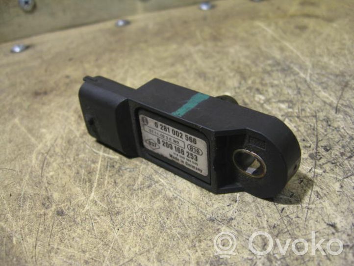 Renault Clio II Turbo solenoid valve BOSCH081002566