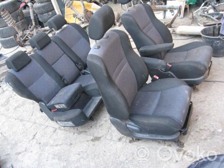 Toyota Verso Seat set 