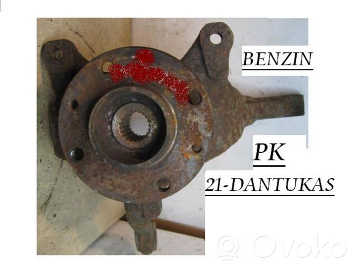 Renault Laguna I Zwrotnica koła przedniego 