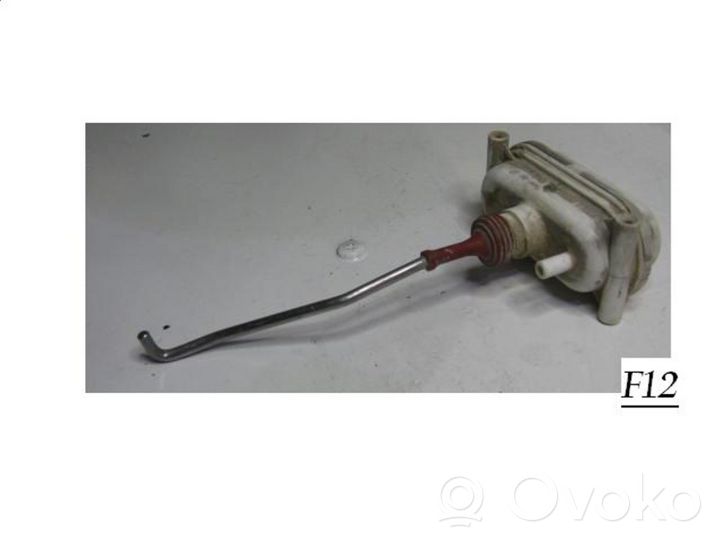 Audi 100 S4 C4 Serrure verrouillage de coffre/hayon 4A0862153