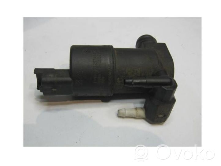 Peugeot Partner Pompe de lave-glace de pare-brise 9632984980