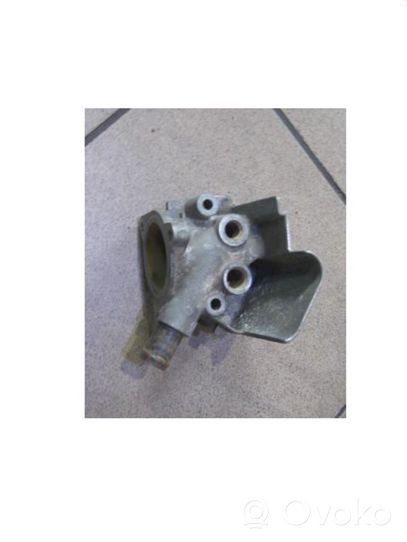 Renault Scenic I Thermostat housing 7700866299