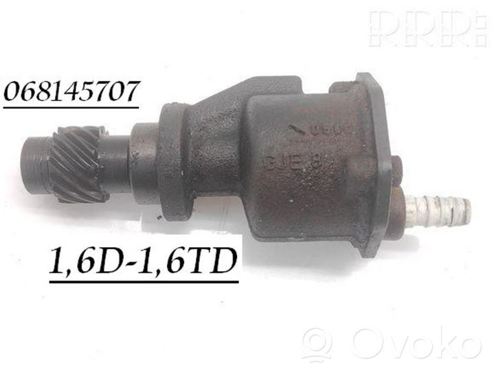 Volkswagen Golf I Vacuum pump 068145707