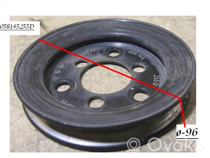 Volkswagen Golf III Ohjaustehostimen pumpun hihnapyörä 058145255D