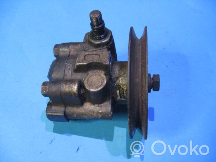 KIA Sephia Power steering pump OK02432680