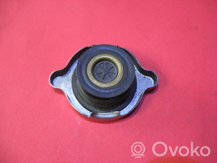 Mercedes-Benz CLK A208 C208 Vase d'expansion / bouchon de réservoir de liquide de refroidissement 1245000406