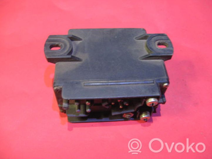 Mercedes-Benz 100 W631 Glow plug pre-heat relay 202009002