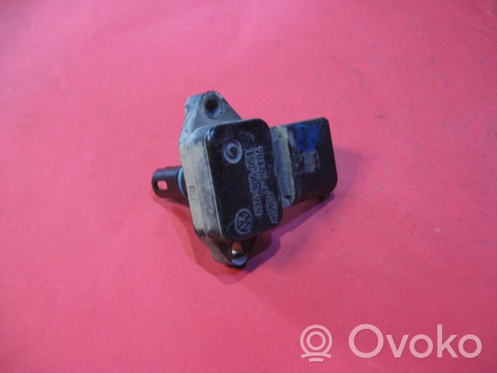 Volkswagen Golf III Air pressure sensor 036906051