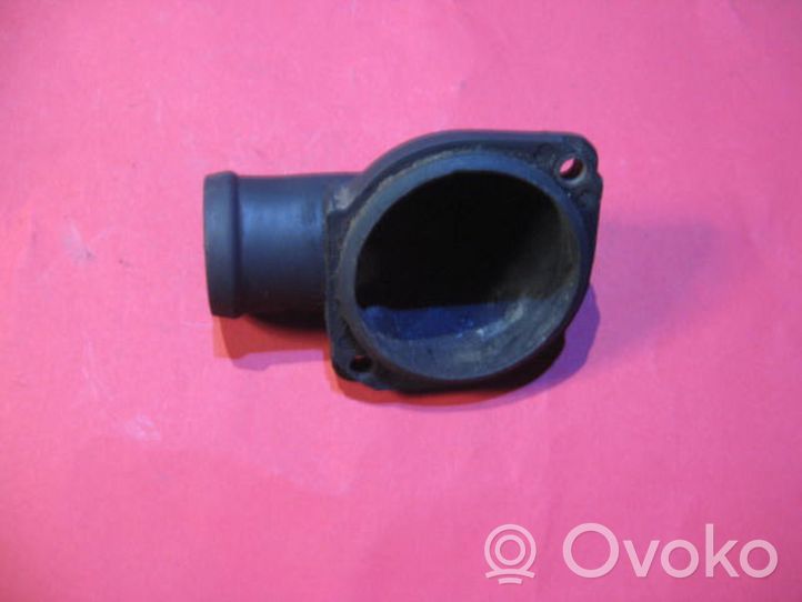 Volkswagen Transporter - Caravelle T4 Thermostat/thermostat housing 074121121B