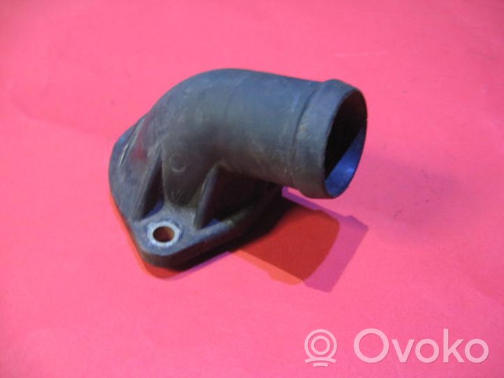 Audi A4 S4 B5 8D Termostat / Obudowa termostatu 030121121B